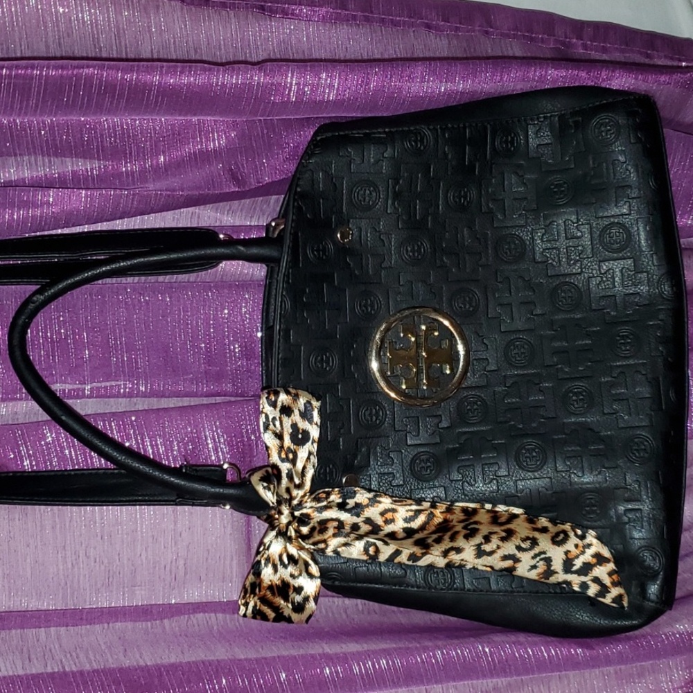 Authentic Tory Burch Satchel/ Crossbody